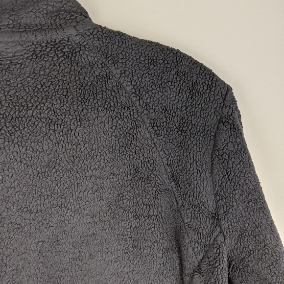 The North Face | Fuzzy Black 1/4 Zip Pullover -E88 - Picture 6 of 8
